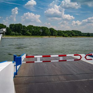 Fähre nach Düsseldorf